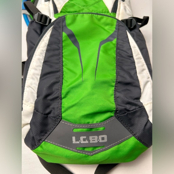 CamelBak Green and Black Hydration Pack - Picture 2 of 8